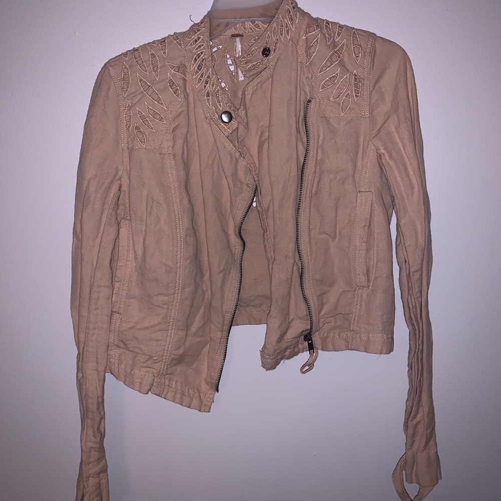 Free People peachy jacket 🍑✨🌼